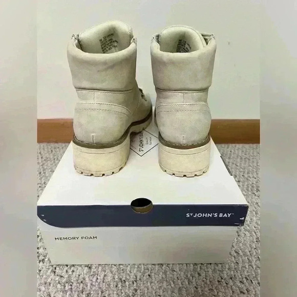 St. John's Bay Landson Boots 9 Womens Off White Faux Leather Lace Up Comfort - Picture 8 of 12